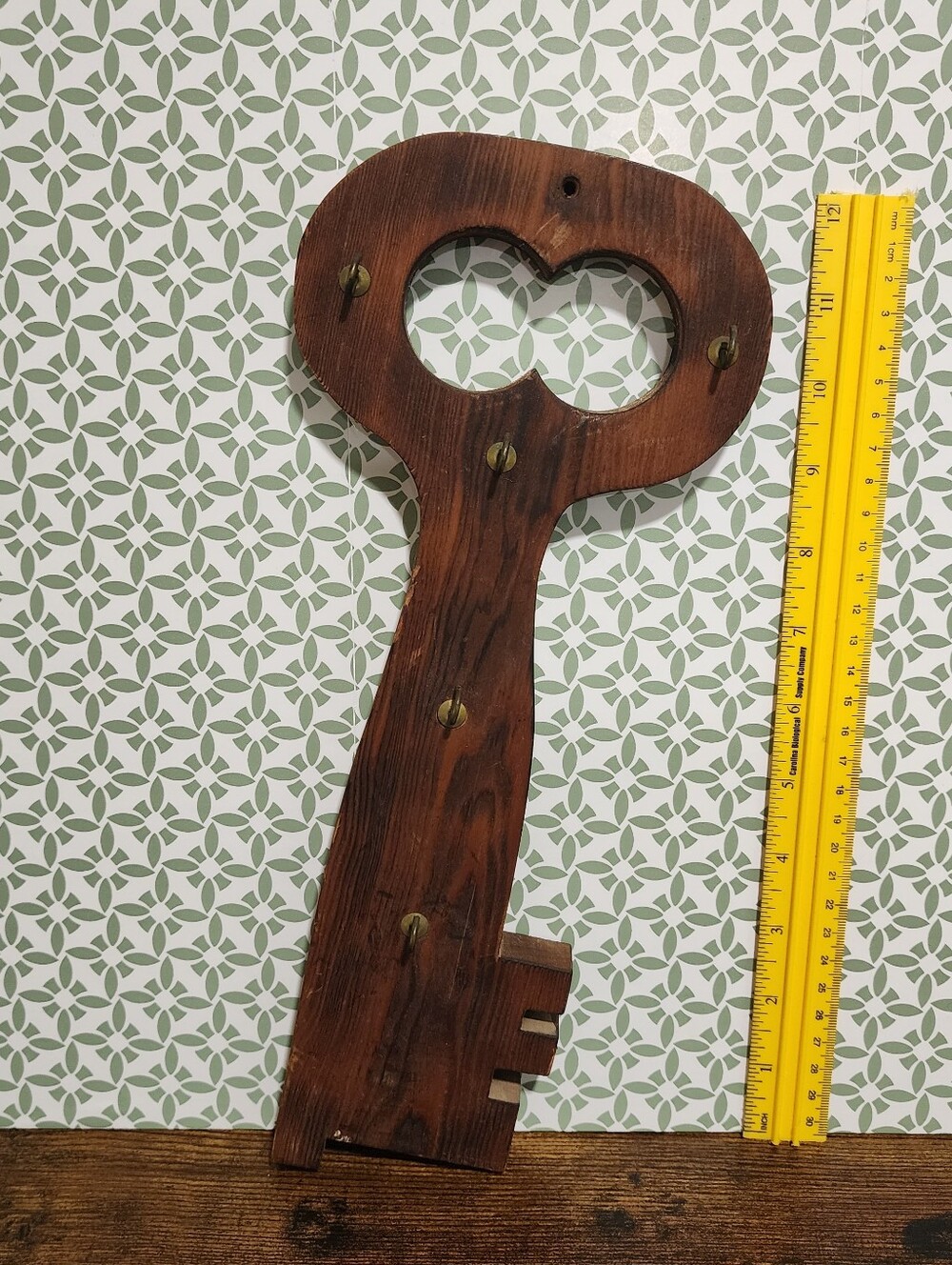 Vintage Rustic Brown Wooden Key - Key Rack